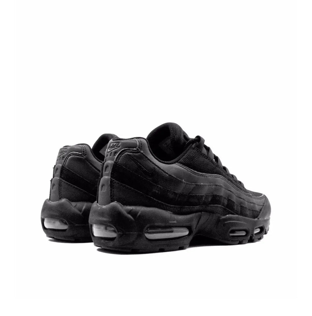Nike air Vapormax 95?black - high-performance athletic footwear in Black with advanced cushioning