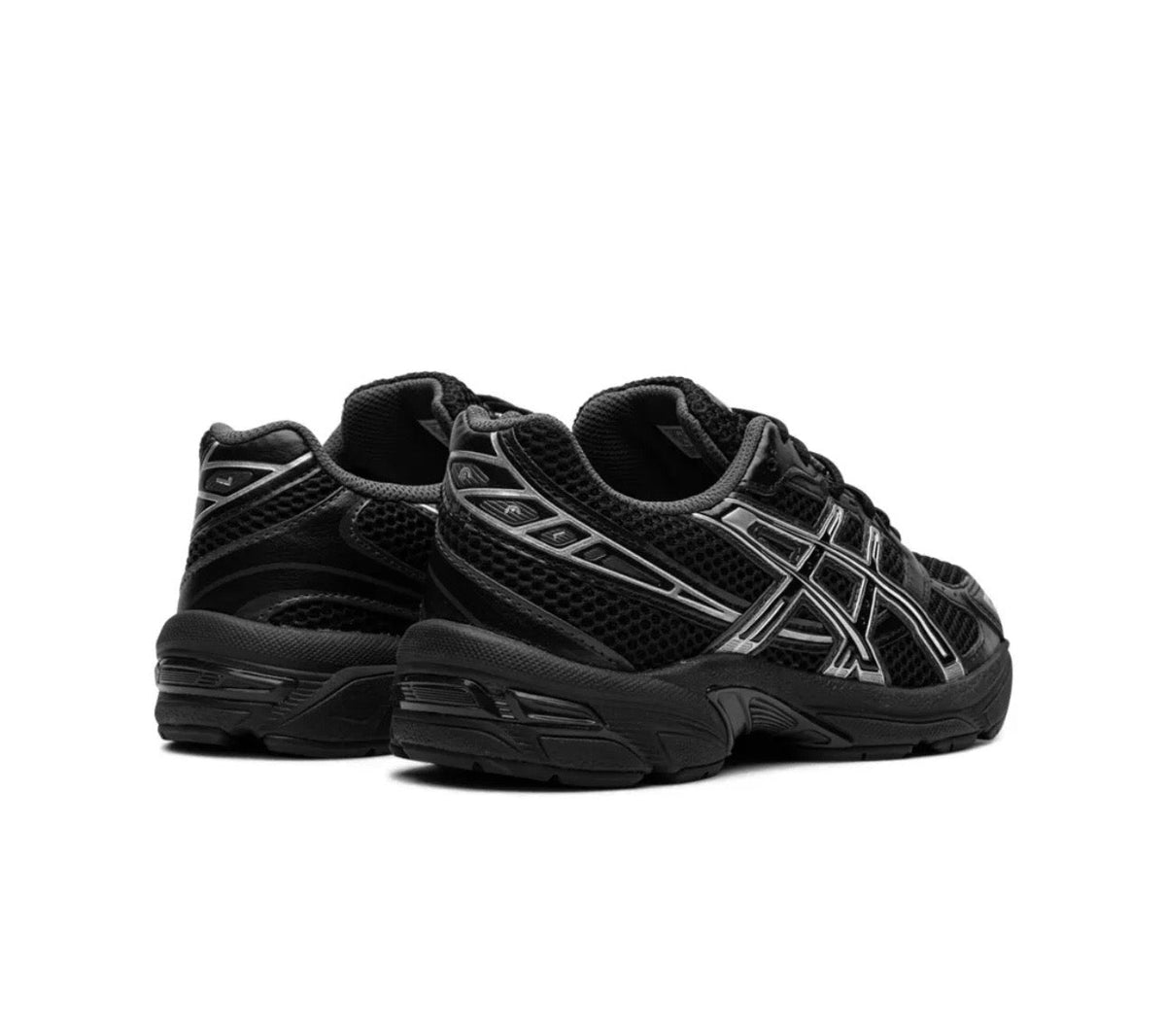 ASICS Gel 1130 black - high-performance athletic footwear in Black with advanced cushioning