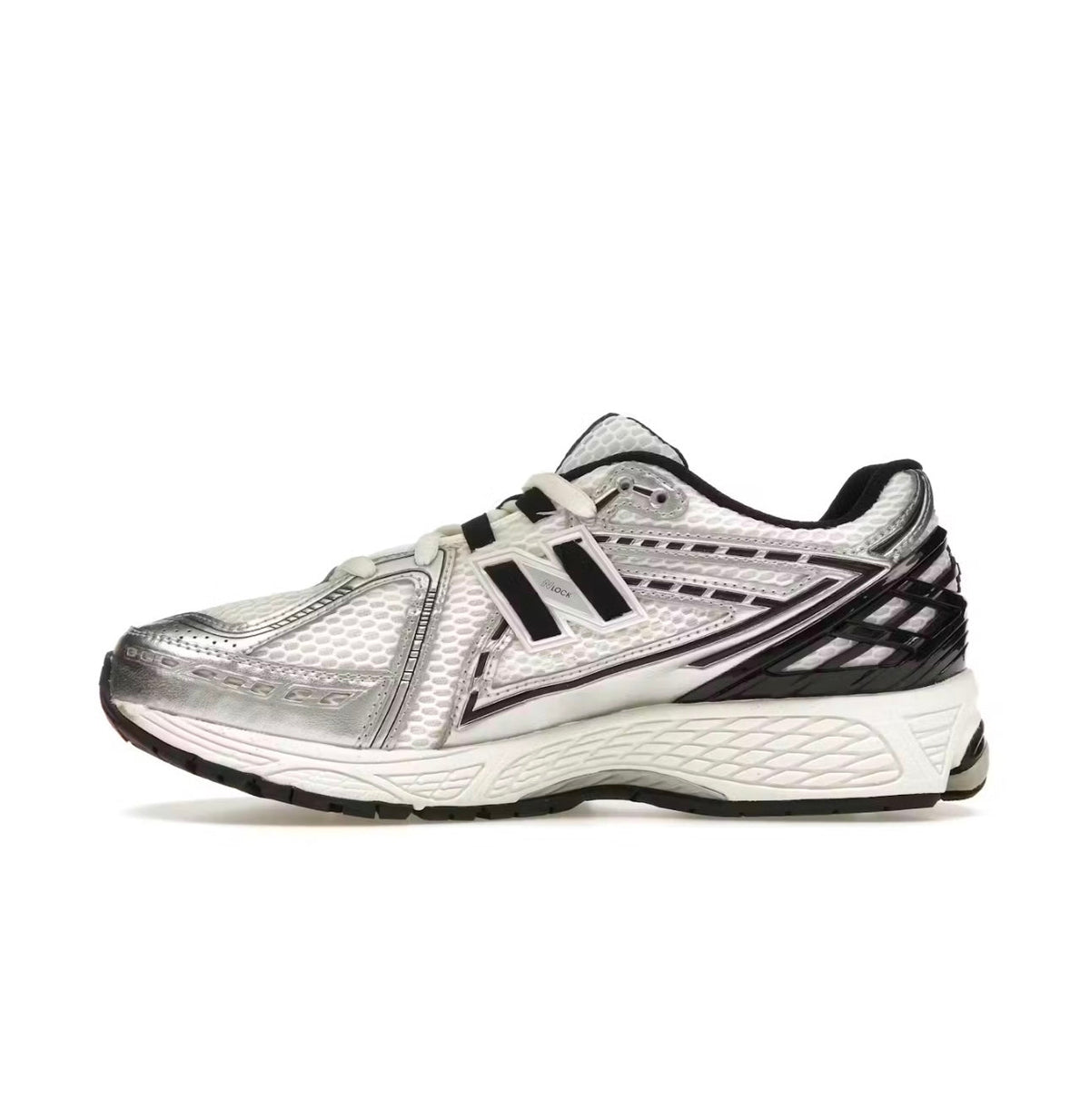 New Balance 1906R
Silver Black - high-performance athletic footwear in Black with advanced cushioning