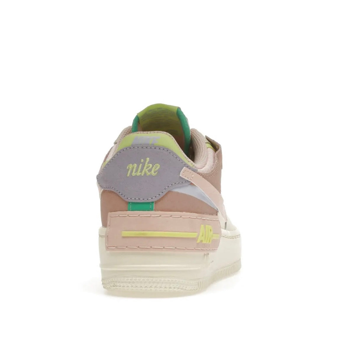Nike AIR FORCE 1 - high-performance athletic footwear with advanced cushioning