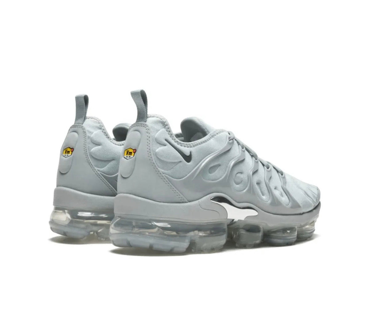 Nike Vapormax light gray - high-performance athletic footwear with advanced cushioning