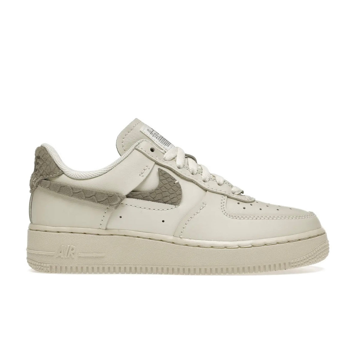 Nike AIR FORCE 1 - high-performance athletic footwear with advanced cushioning