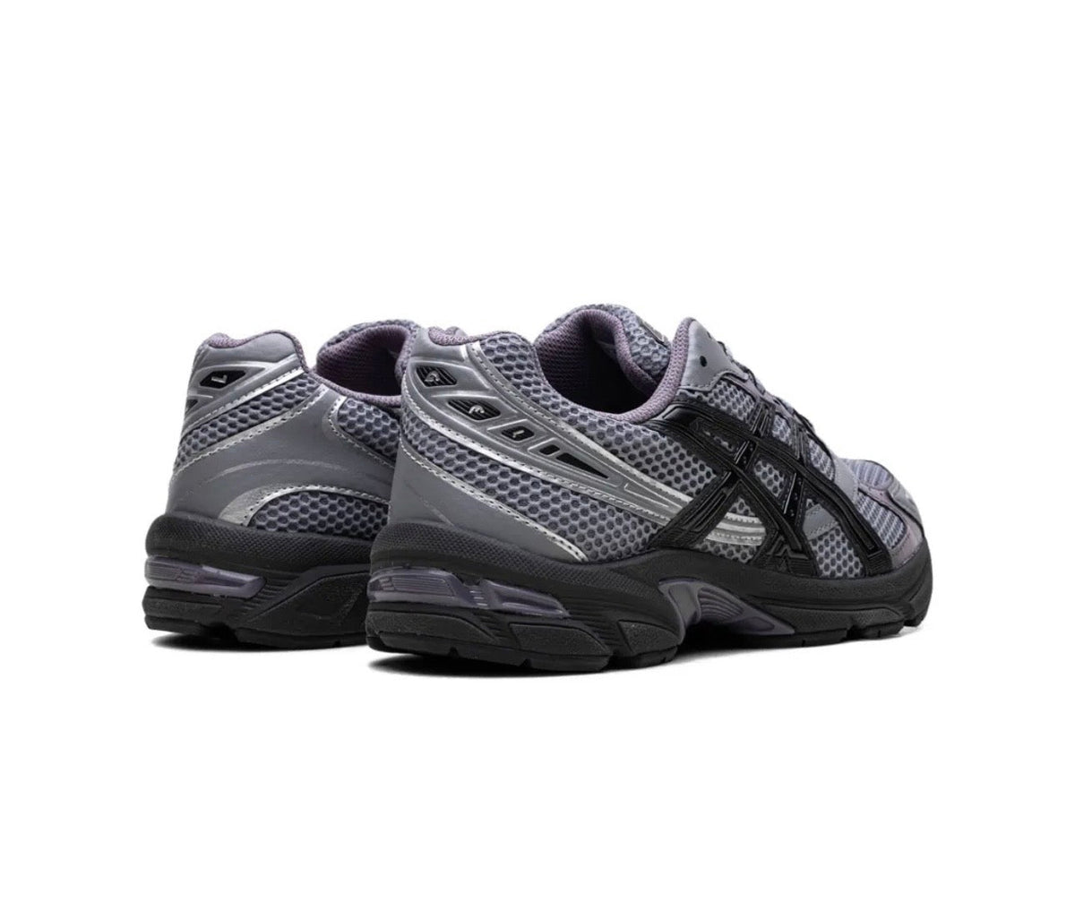 ASICS Gel 1130 grey black - high-performance athletic footwear in Black with advanced cushioning