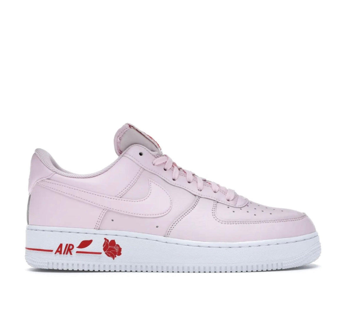 Nike AIR FORCE 1 - high-performance athletic footwear with advanced cushioning