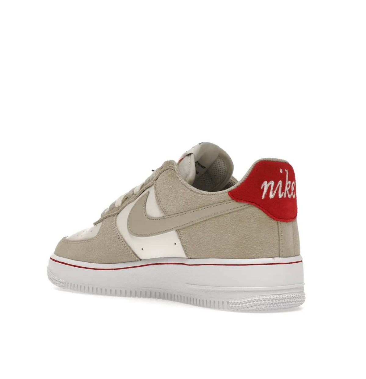 Nike AIR FORCE 1 - high-performance athletic footwear with advanced cushioning