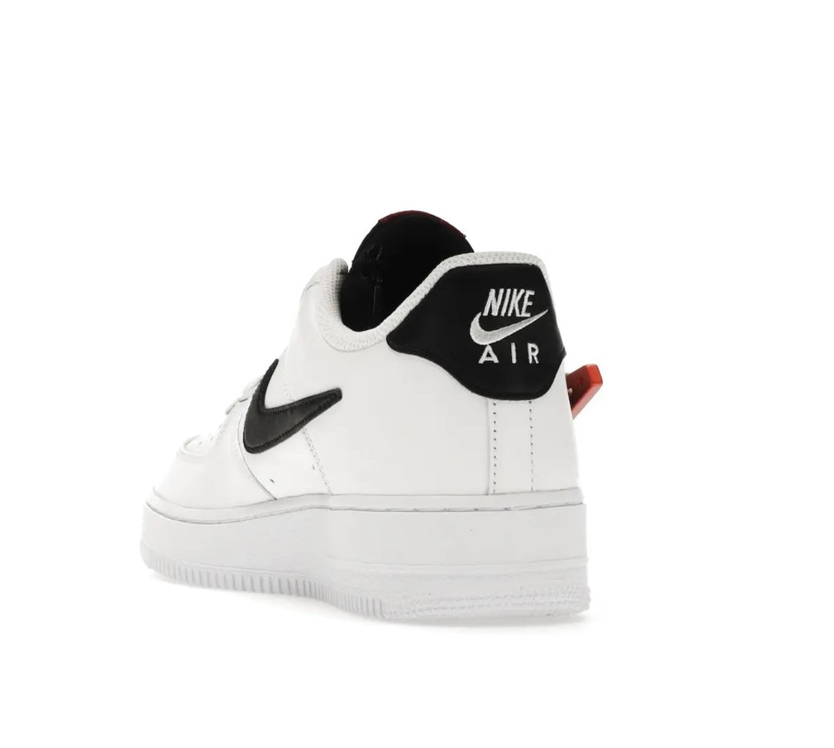 Nike AIR FORCE 1 - high-performance athletic footwear with advanced cushioning