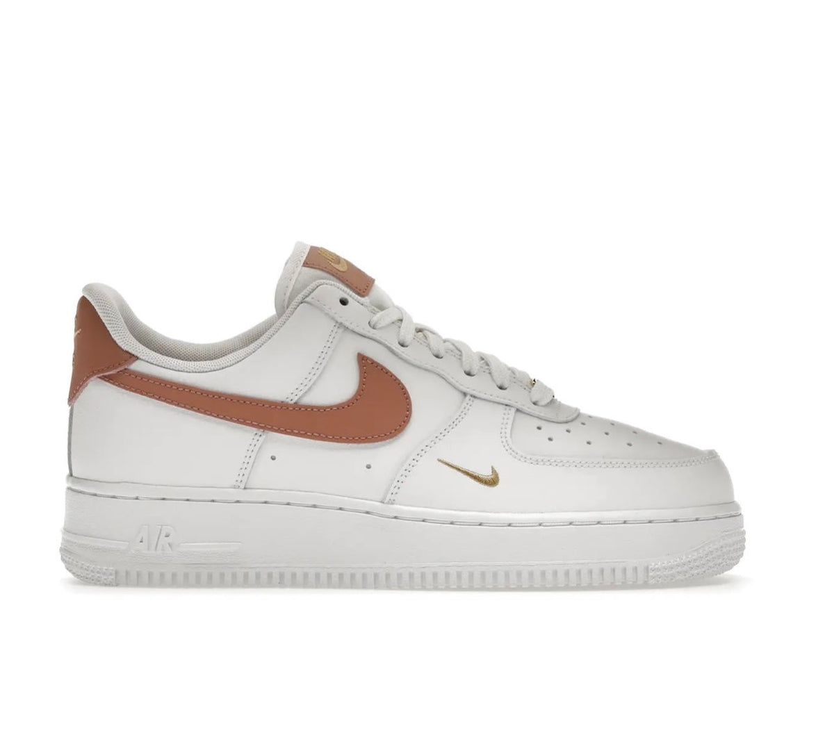 Nike AIR FORCE 1 - high-performance athletic footwear with advanced cushioning