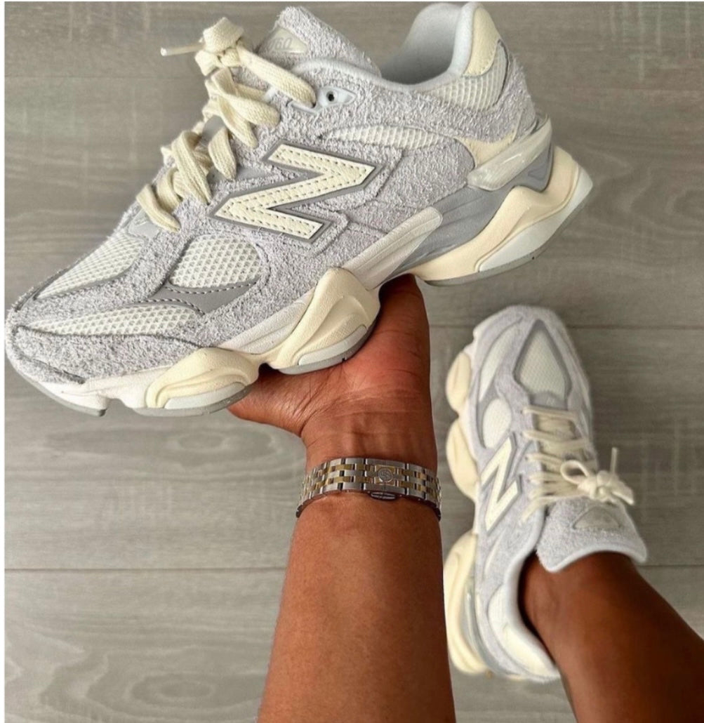New Balance 9060 Quartz - high-performance athletic footwear with advanced cushioning