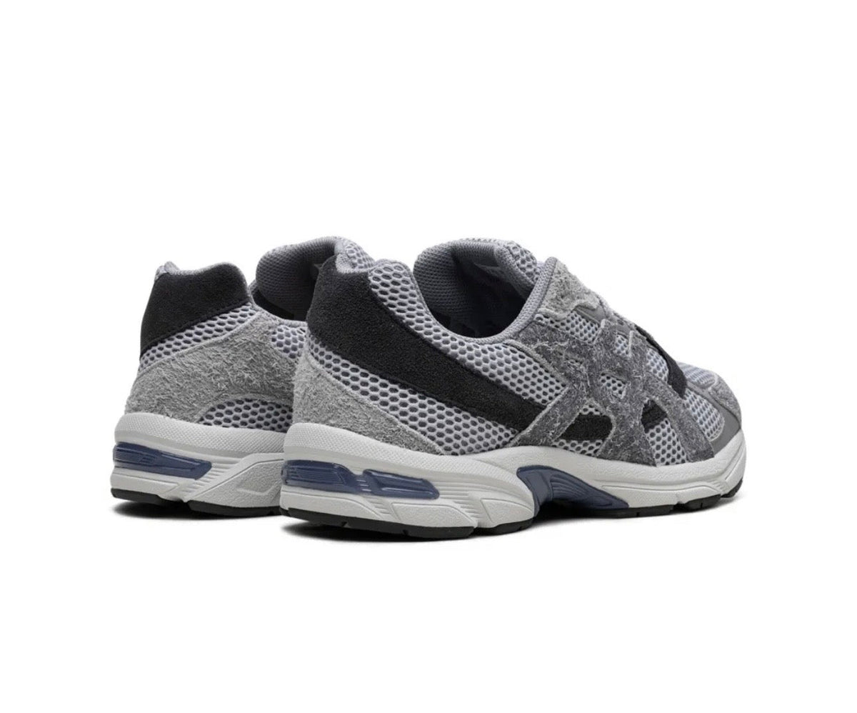 ASICS Gel 1130 grey black - high-performance athletic footwear in Black with advanced cushioning