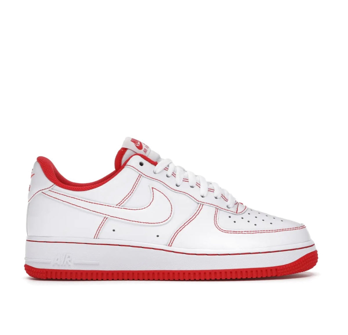 Nike AIR FORCE 1 - high-performance athletic footwear with advanced cushioning