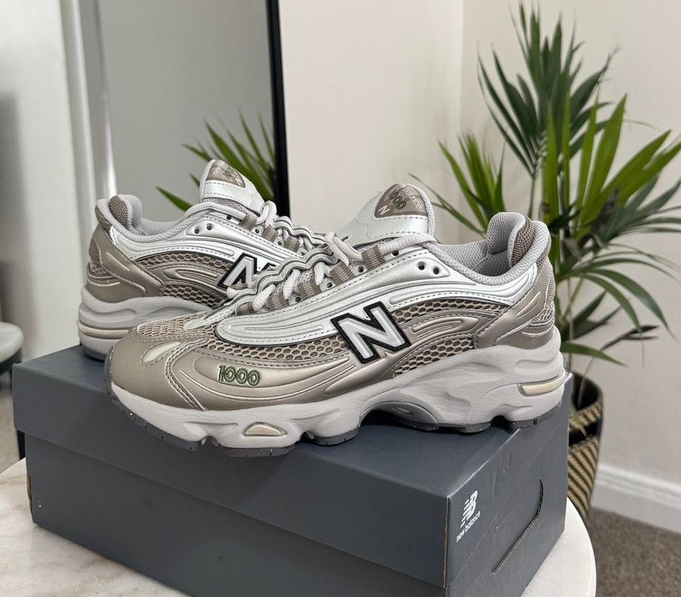 New Balance 1000