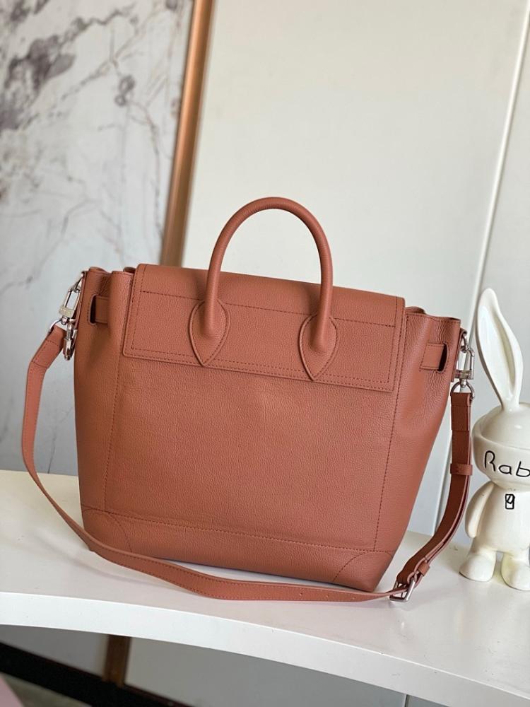 Stylish Embroidered Calfskin Crossbody Bag ??Limited Edition