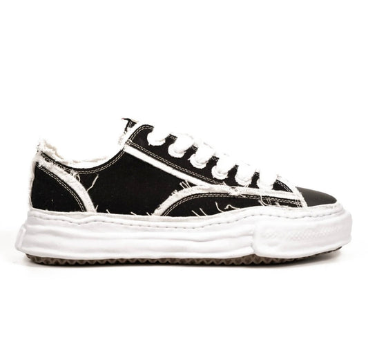 Maison Mihara Black White - high-performance athletic footwear in Black with advanced cushioning