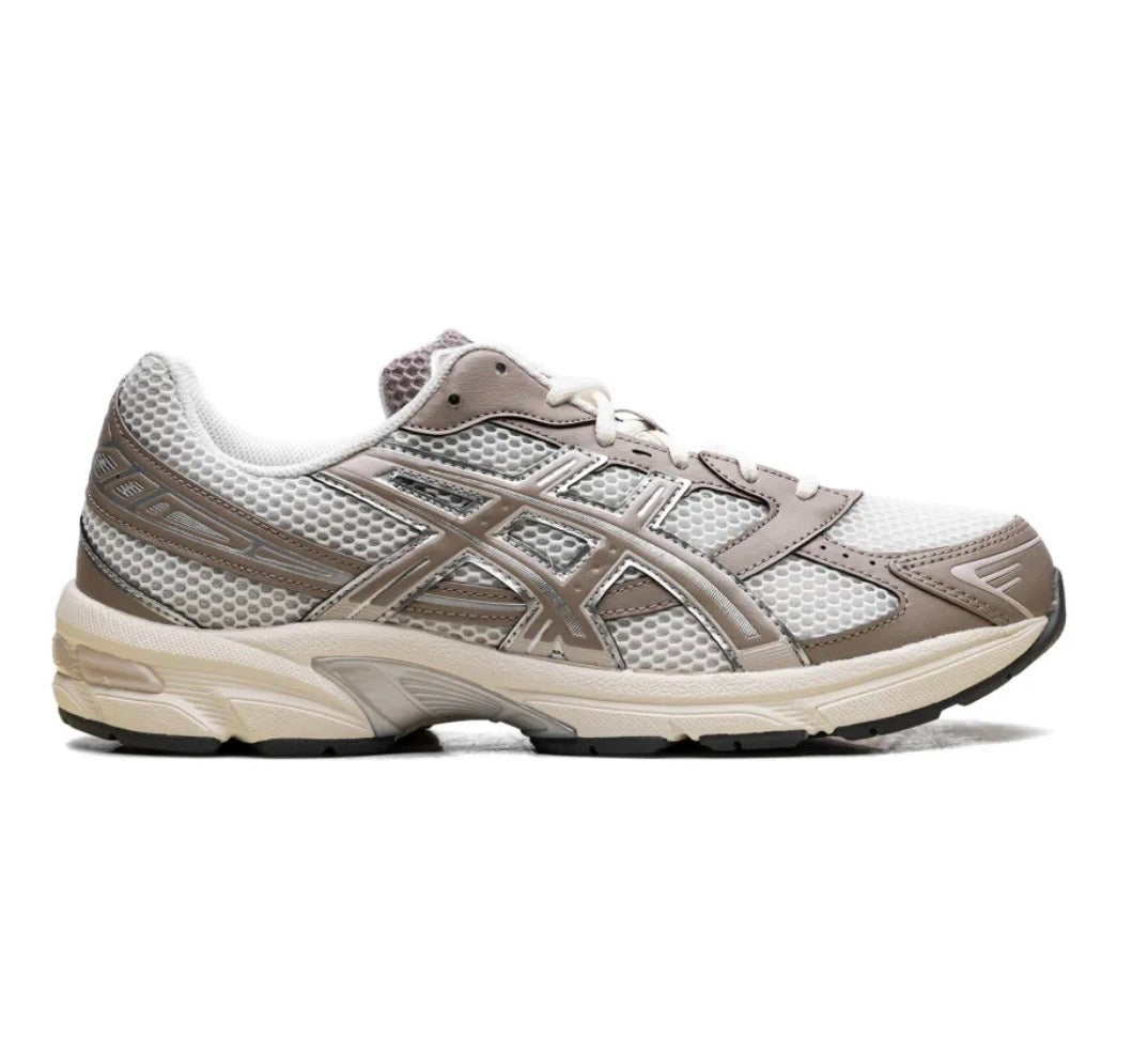 ASICS Gel 1130 brown - high-performance athletic footwear in Brown with advanced cushioning