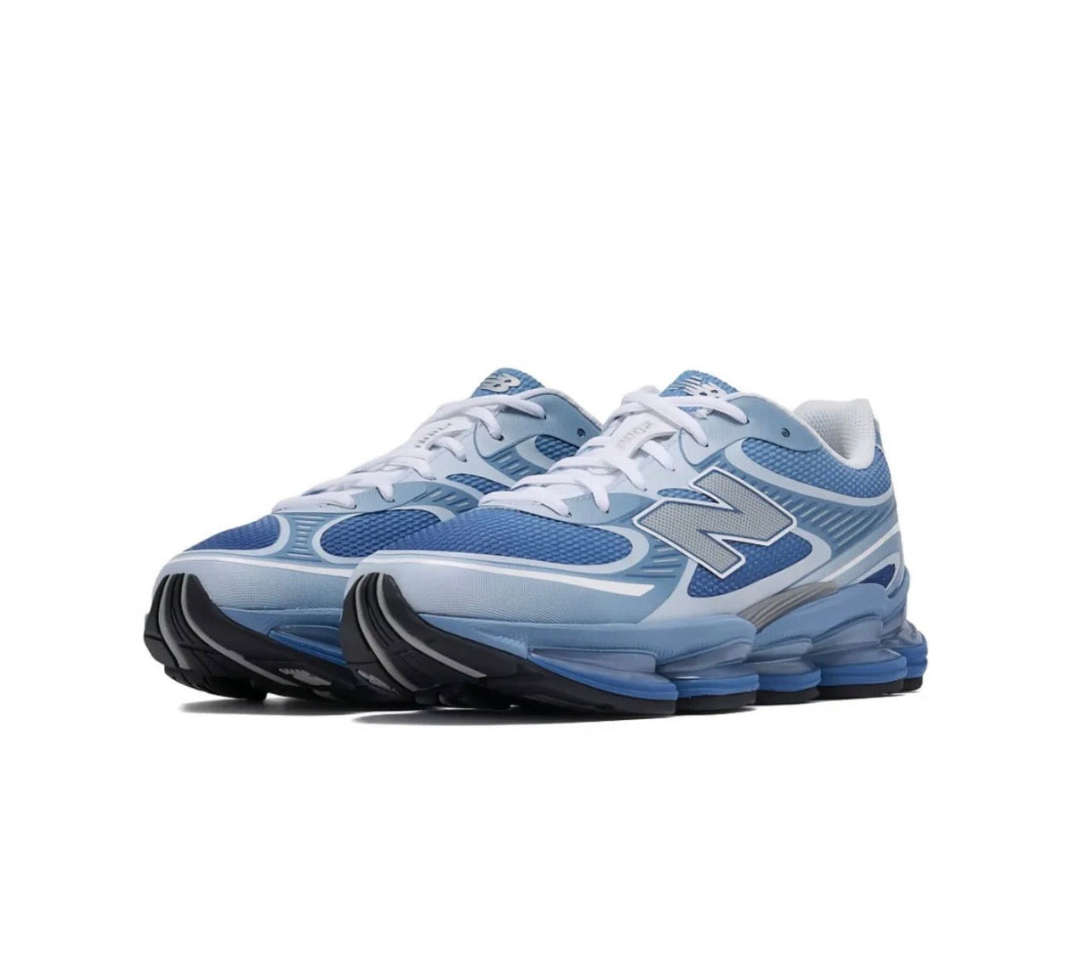 New Balance 2000 Blue - high-performance athletic footwear in Blue with advanced cushioning