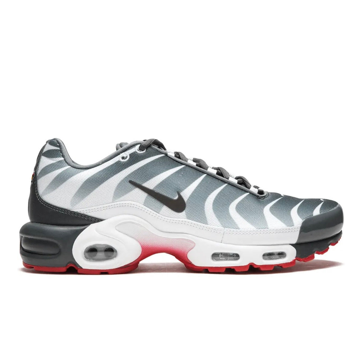 Nike Vapormax grey white red - high-performance athletic footwear in White with advanced cushioning