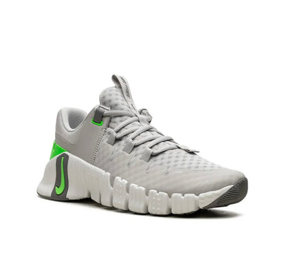 Nike free metcon gray green - high-performance athletic footwear in Green with advanced cushioning