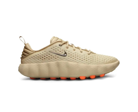 Nike mind 002 Beige high-performance athletic footwear Beige