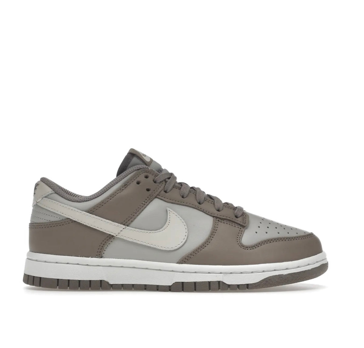 Nike Dunk Low Bone Beige - high-performance athletic footwear in Beige with advanced cushioning