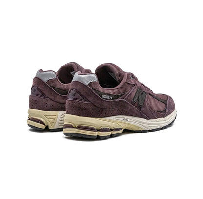 New Balance 2002R Beetroot - high-performance athletic footwear with advanced cushioning