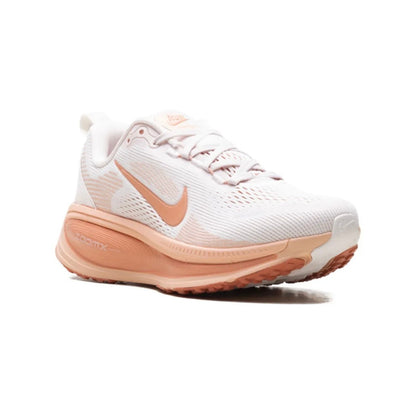 Nike Vomero Plus Peach - high-performance athletic footwear with advanced cushioning