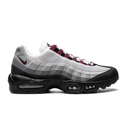 Nike air Vapormax 95?grey black - high-performance athletic footwear in Black with advanced cushioning