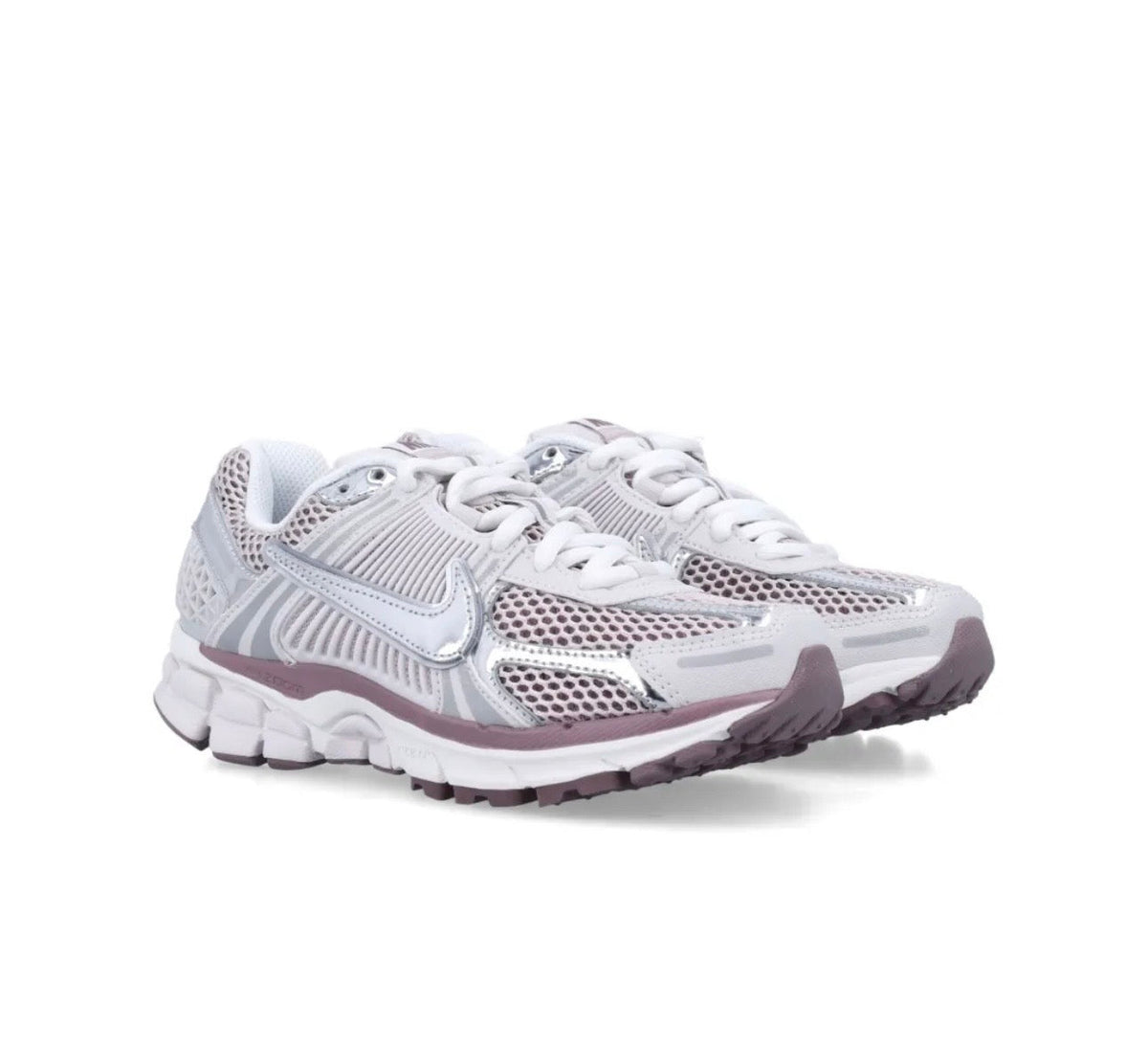 Nike Zoom Vomero 5 Silver Purple - high-performance athletic footwear in Purple with advanced cushioning