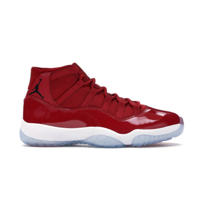 Air Jordan 11 - high-performance athletic footwear with advanced cushioning