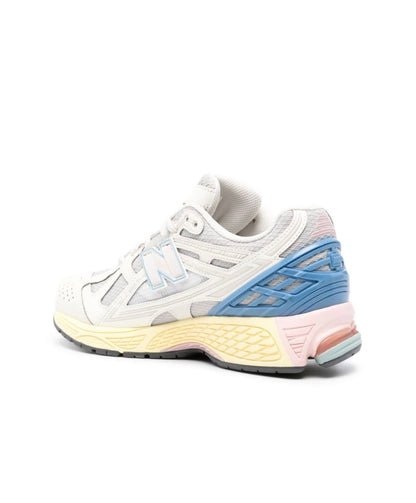 New Balance 1906 Utility cream - high-performance athletic footwear with advanced cushioning