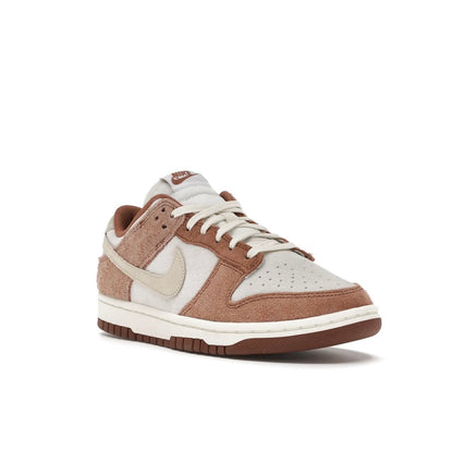 Dunk Low Hervest - high-performance athletic footwear with advanced cushioning