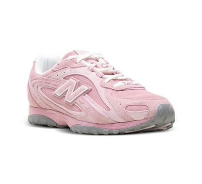 New Balance 204L pink - high-performance athletic footwear in Pink with advanced cushioning