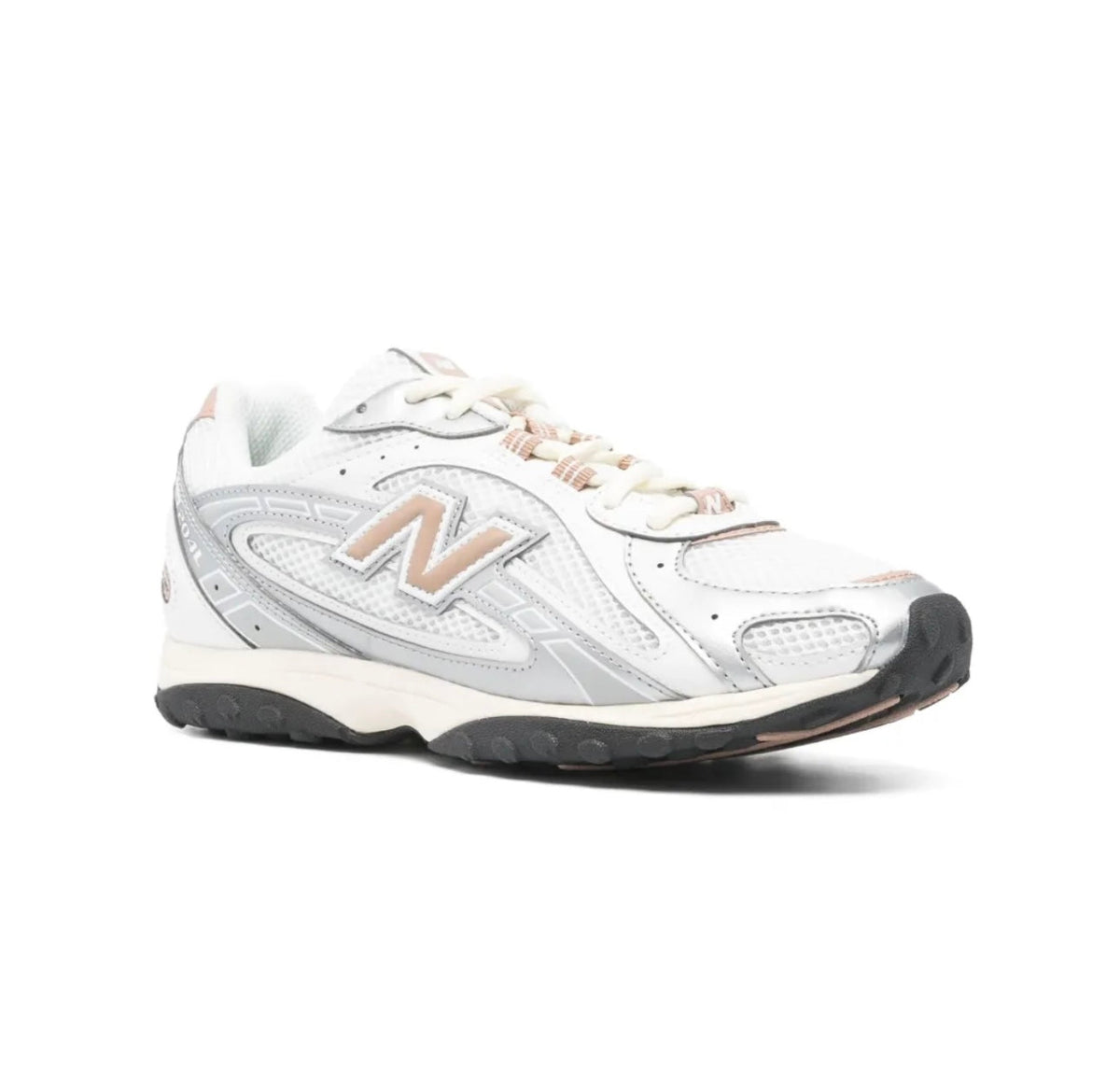 New Balance 204L mesh - high-performance athletic footwear with advanced cushioning