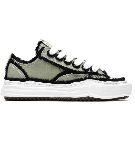 Maison Mihara Green - high-performance athletic footwear in Green with advanced cushioning