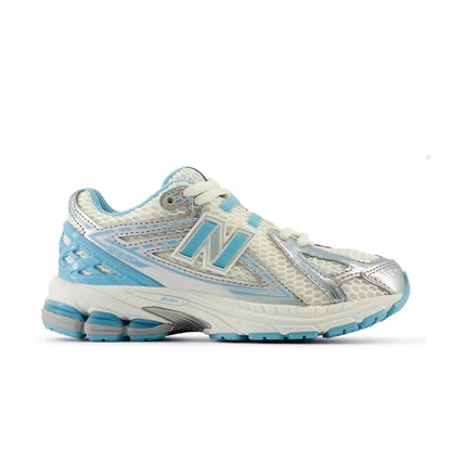 New Balance 1906
Silver Metalic Chrome Blue - high-performance athletic footwear in Blue with advanced cushioning