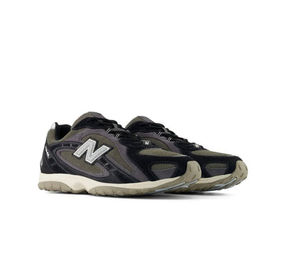 New Balance 204L black grey - high-performance athletic footwear in Black with advanced cushioning