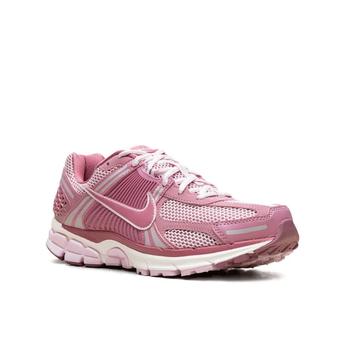 Nike Zoom Vomero 5 Pink - high-performance athletic footwear in Pink with advanced cushioning