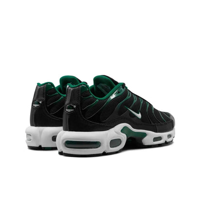 Nike Vapormax black green - high-performance athletic footwear in Black with advanced cushioning
