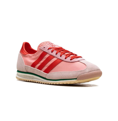 Adidas SL 72 Strawberry 2.0 - high-performance athletic footwear with advanced cushioning