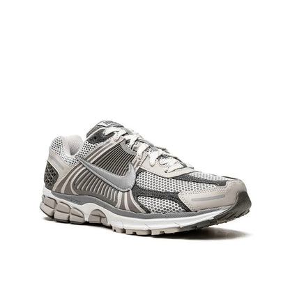 Nike Zoom Vomero 5 Grey high-performance athletic footwear Grey