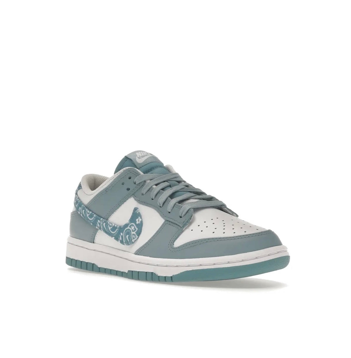 Dunk Low Dana Light Blue - high-performance athletic footwear in Blue with advanced cushioning