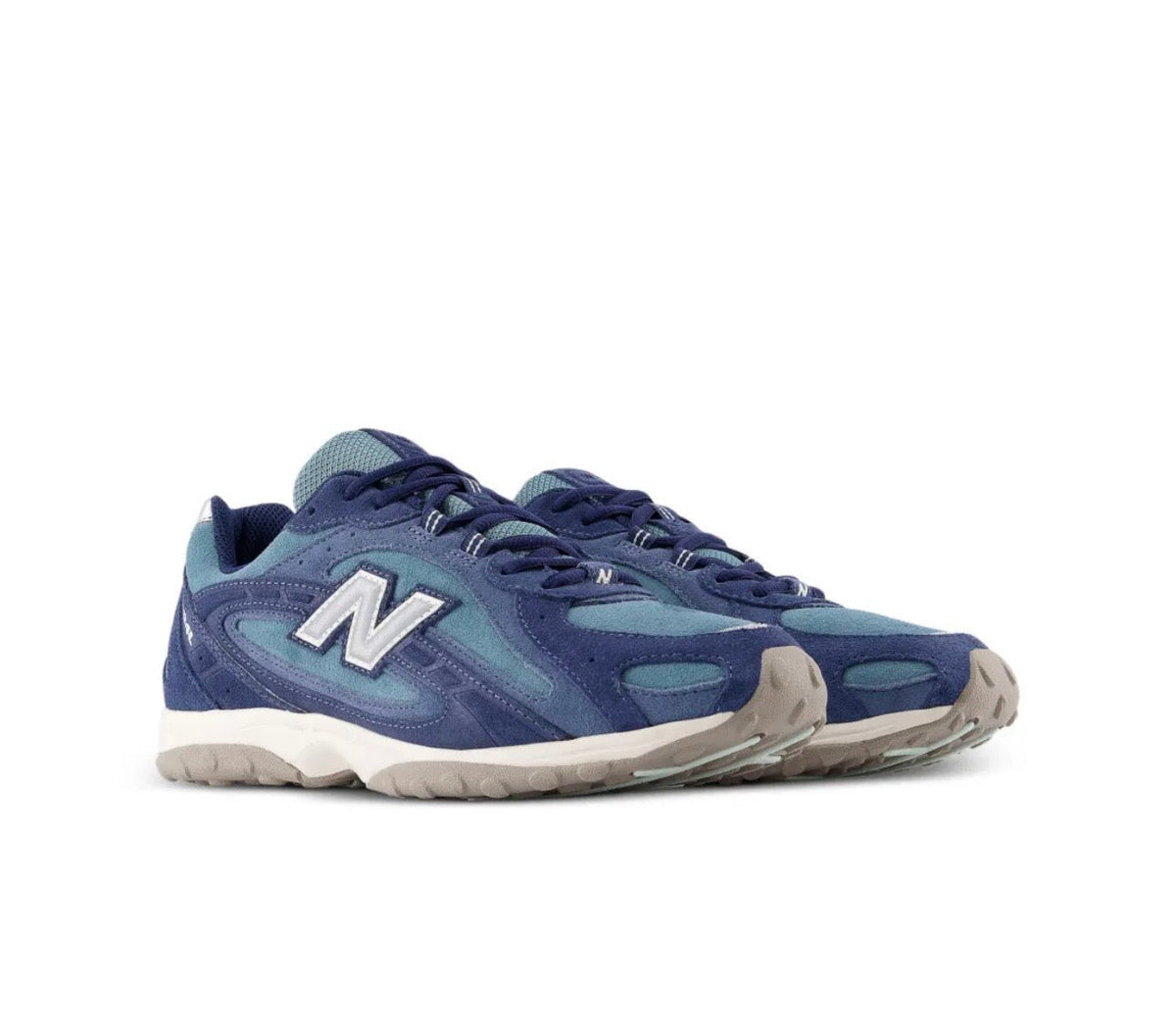 New Balance 204L blue - high-performance athletic footwear in Blue with advanced cushioning