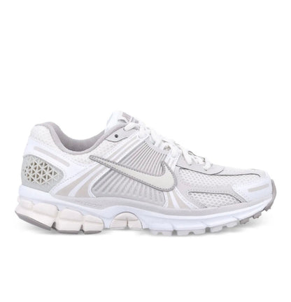 Nike Zoom Vomero 5 White high-performance athletic footwear White