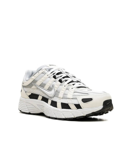 Nike Zoom Vomero 5 White Black - high-performance athletic footwear in Black with advanced cushioning