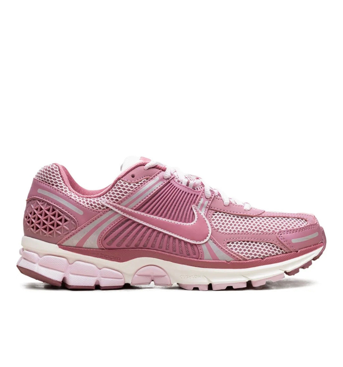 Nike Zoom Vomero 5 Pink - high-performance athletic footwear in Pink with advanced cushioning