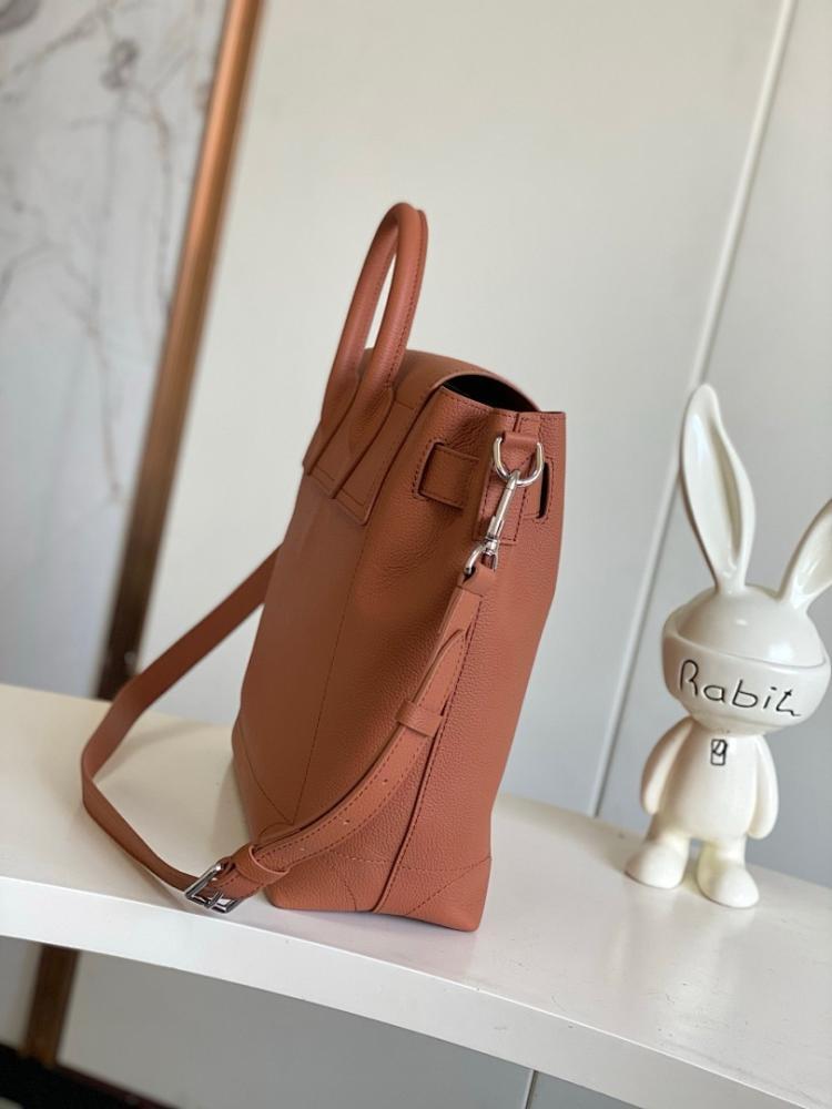 Stylish Embroidered Calfskin Crossbody Bag ??Limited Edition