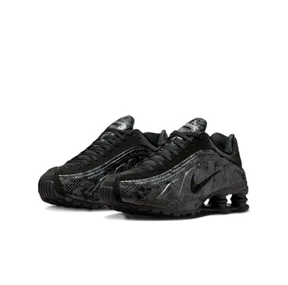 Nike Shox R4 Black ii - high-performance athletic footwear in Black with advanced cushioning