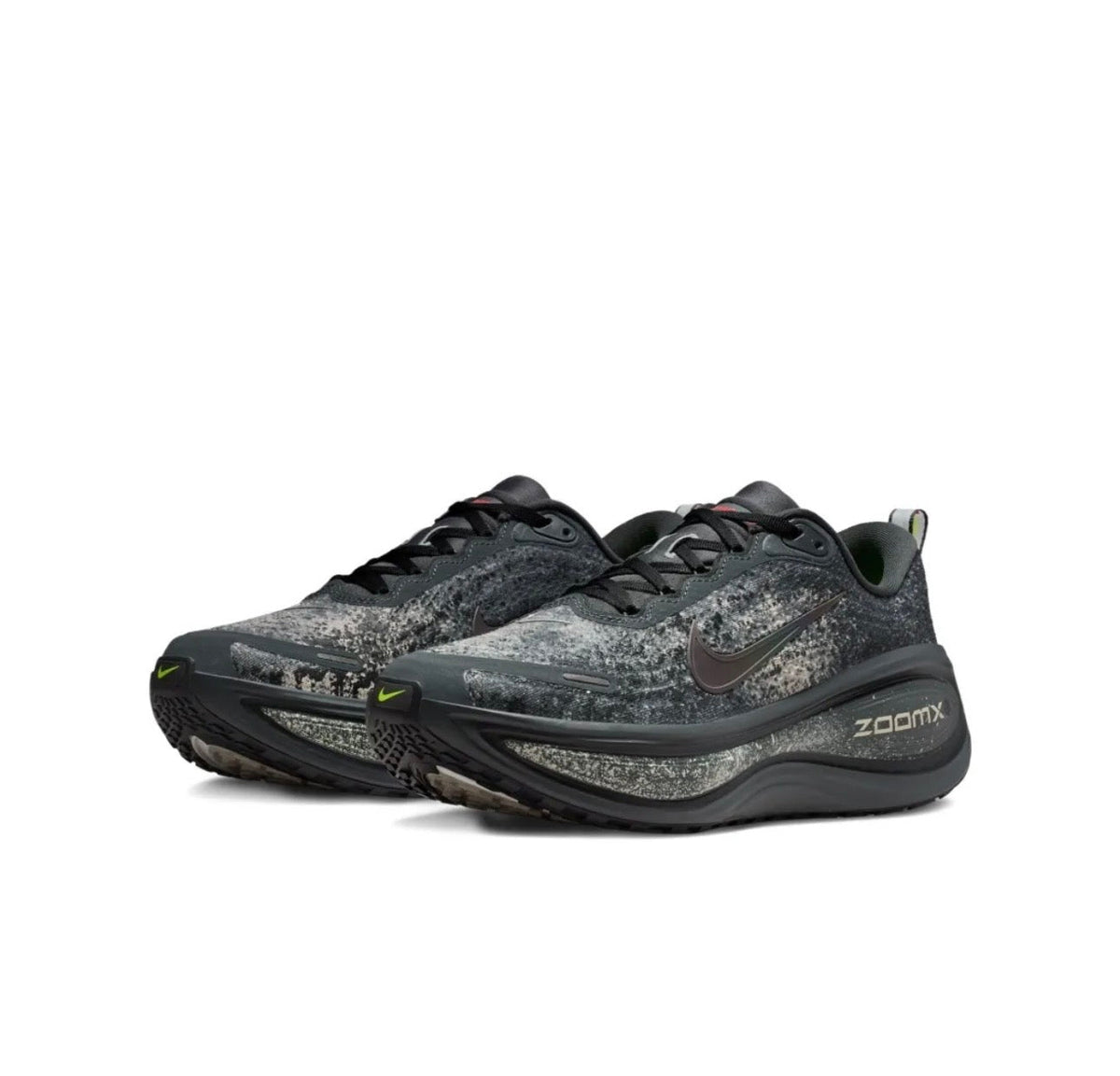 Nike Vomero Plus Black II - high-performance athletic footwear in Black with advanced cushioning