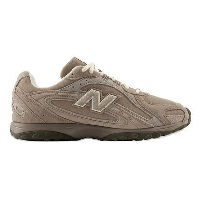 New Balance 204L Mushroom Arid - high-performance athletic footwear with advanced cushioning