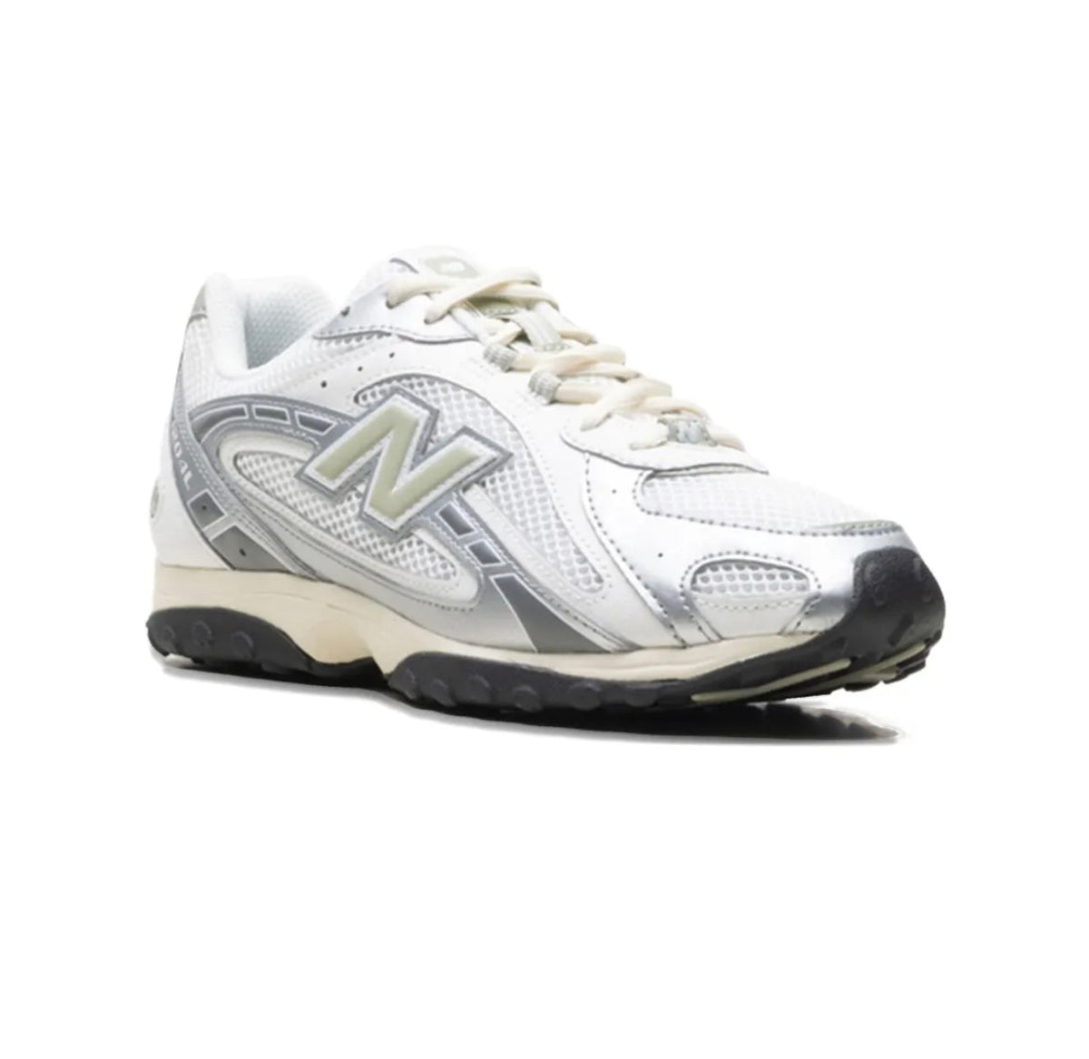 New Balance 204L Silver - high-performance athletic footwear in Silver with advanced cushioning