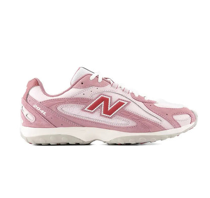 New Balance 204L strawberry pink - high-performance athletic footwear in Pink with advanced cushioning
